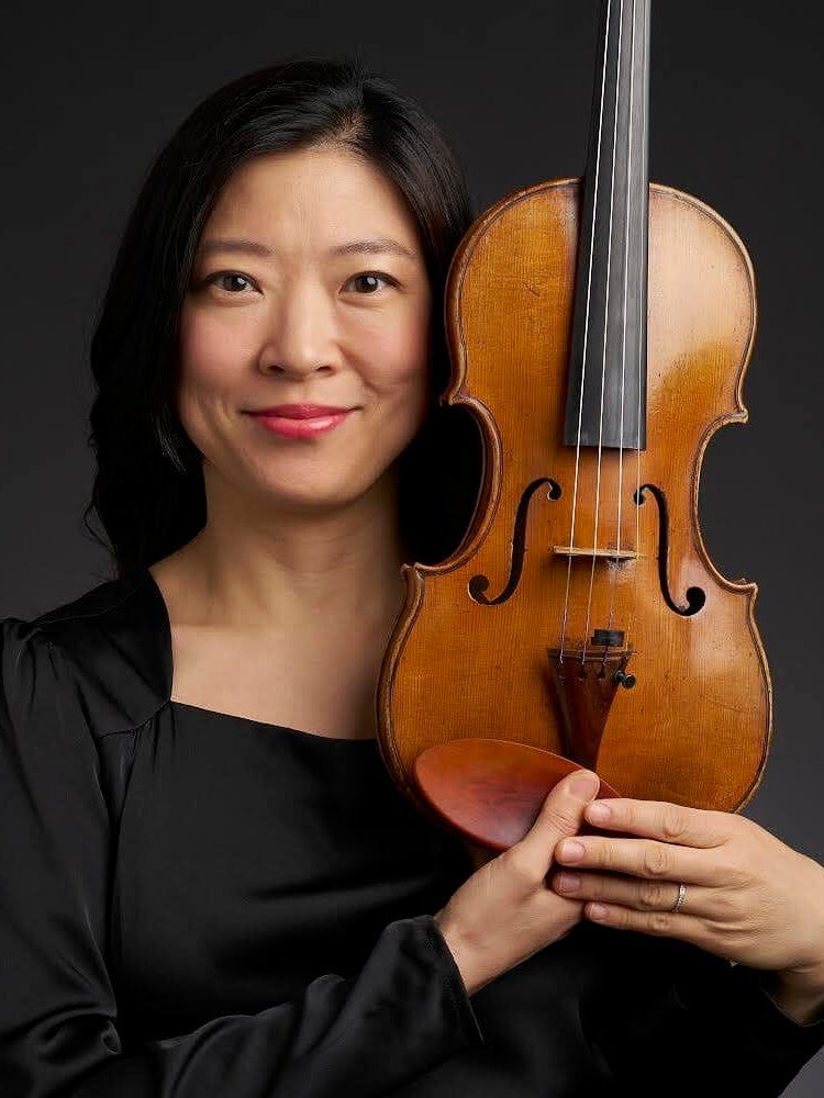 portrait of violinist