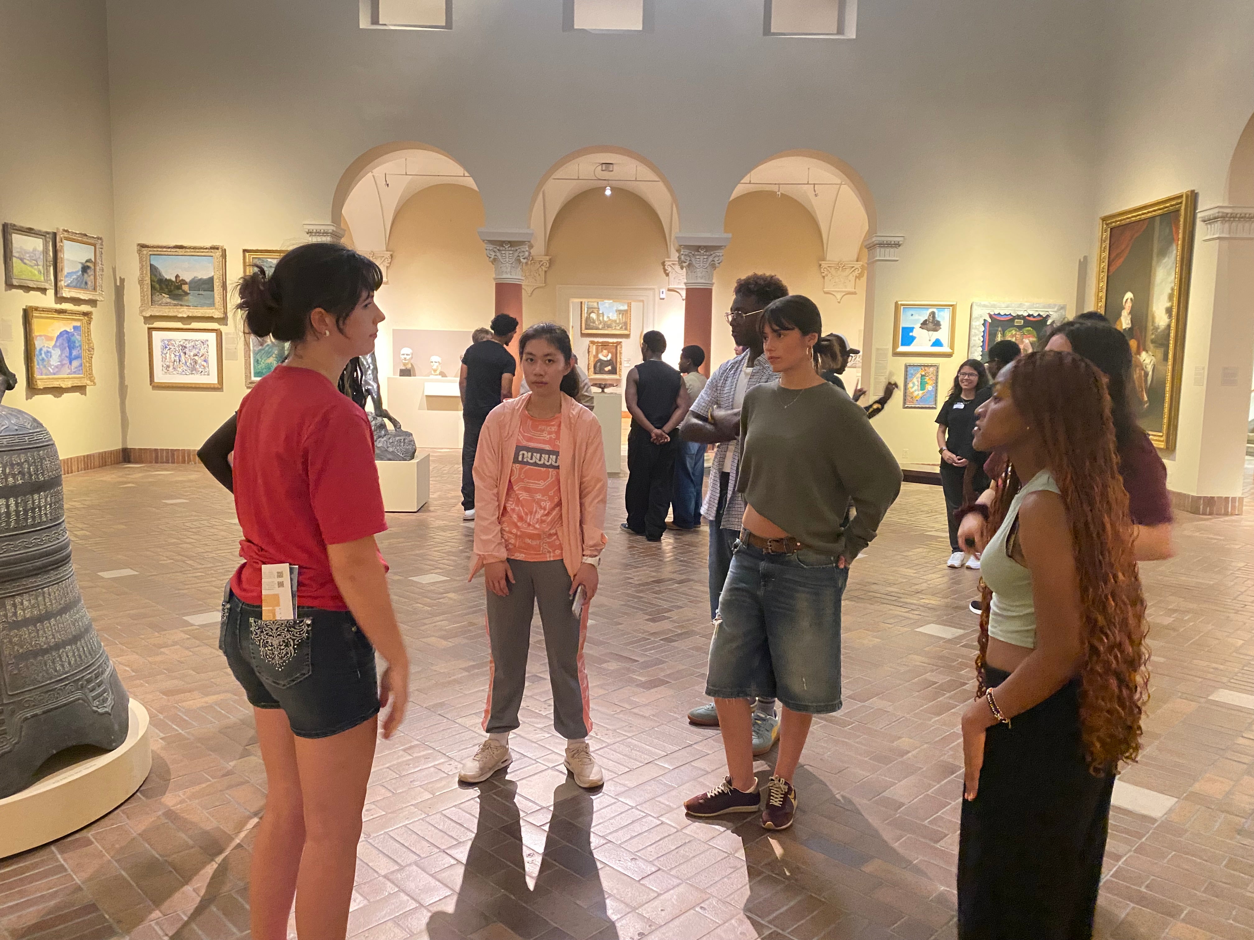 BGM Scholars visit the Allen during pre-orientation.