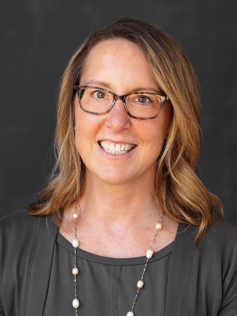 Angela Szunyogh