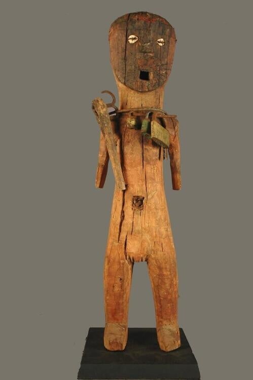 Fon peoples, Republic of Benin or Togo, "Bocio", 20th century. Wood, cloth, locks, keys, and metal. Gift in honor of Alexandra Gould (OC 2011), 2011.26.23A-E.