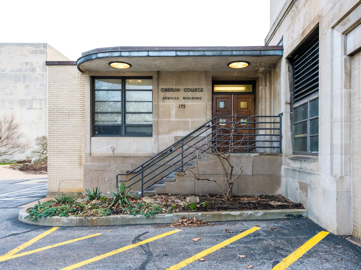 Photo of Service Building