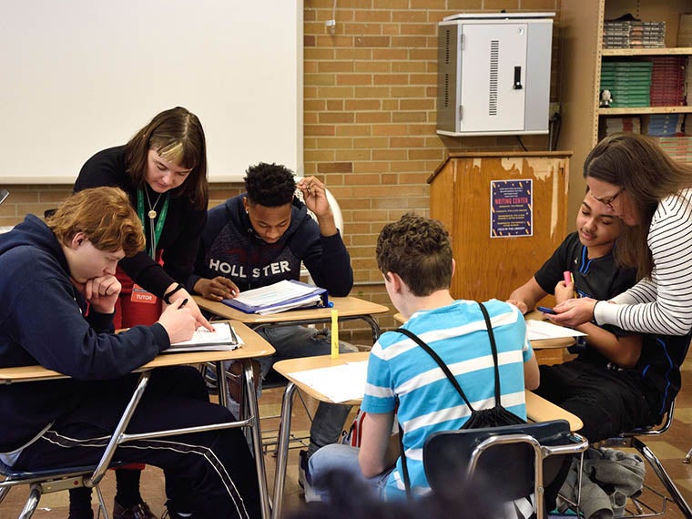 student tutors in Oberlin High School classroom