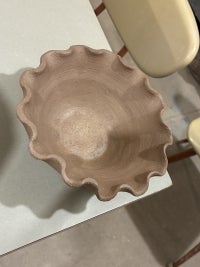 The wavy-rimmed bowl I threw this week!