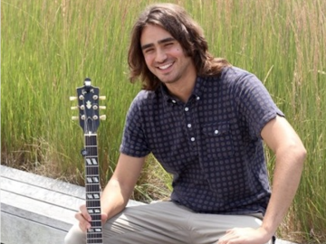 guitarist Emmet Sher