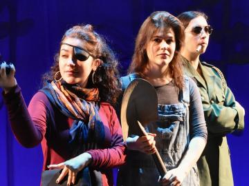 Juliana Zava, Rebecca Achtenberg, and Elana Bell appear in Oberlin Opera Theater’s La finta giardiniera