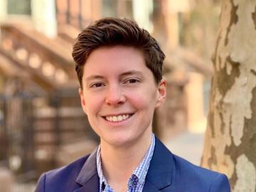 Cat Lambert Headshot