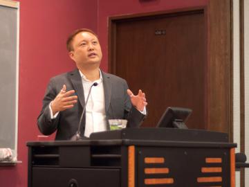 Eric Estes at podium