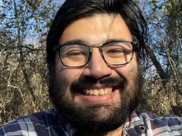 Omar Hurtado headshot.