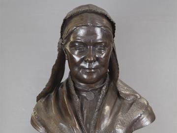 A bronze bust of Lucy Stone.