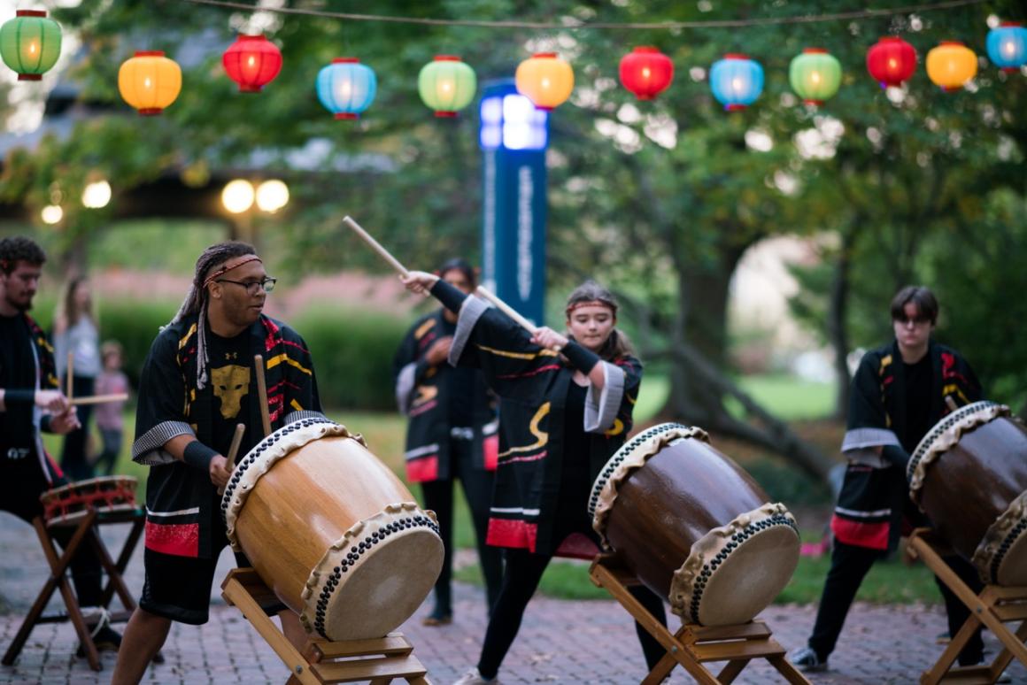 Taiko drummers in Tappan Square.