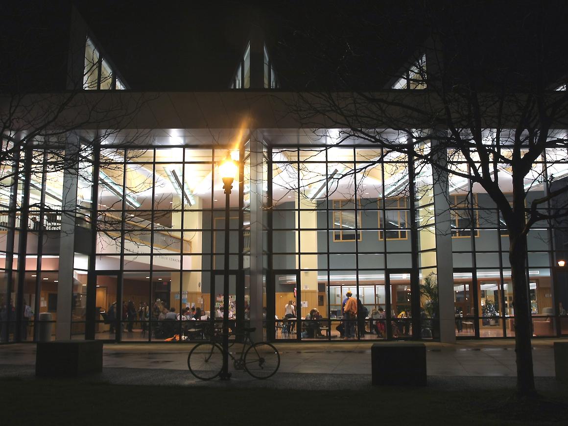 nighttime image of Oberlin Science Center