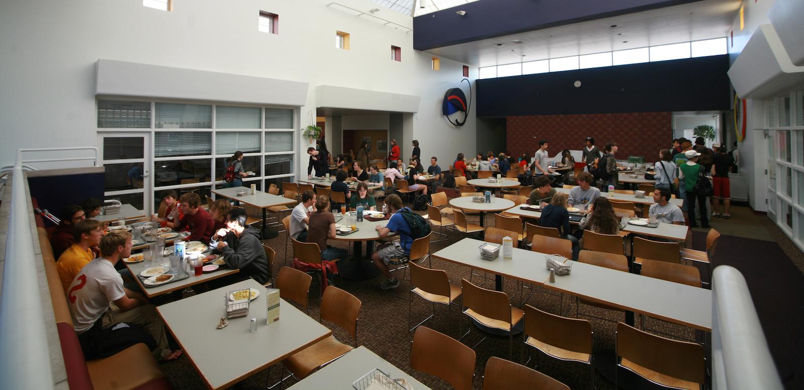 image of cafeteria food station