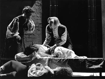 Jeffrey Frace as Capulet, Kathleen Clarke as Lady Capulet, Melissa Friedman as Juliet, Jeff Burrell as Romeo in Romeo & Juliet, Nov 30-Dec 2, 1989