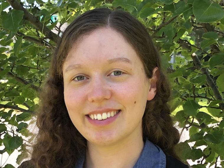 portrait of Heidi Scott.