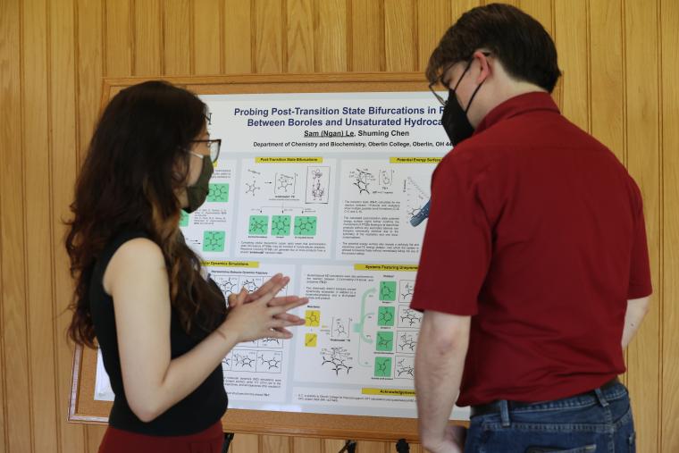 Student presenting at Oberlin College research Symposium