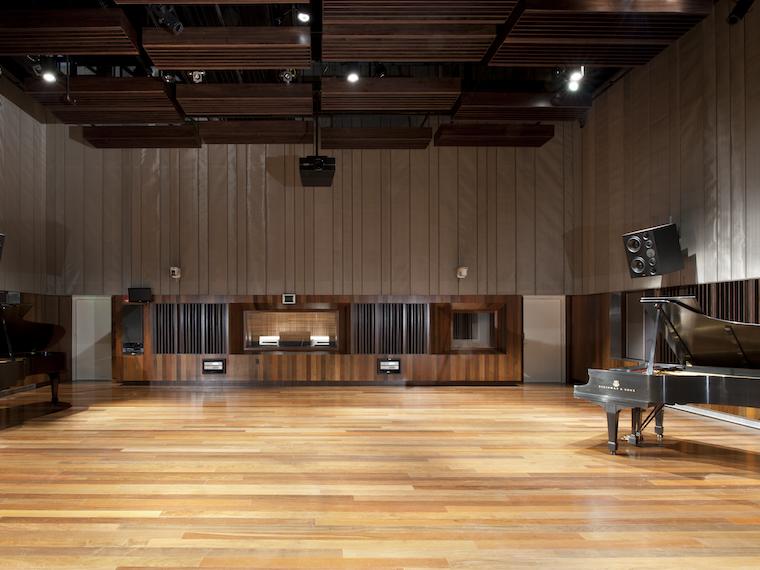 clean and open recording studio