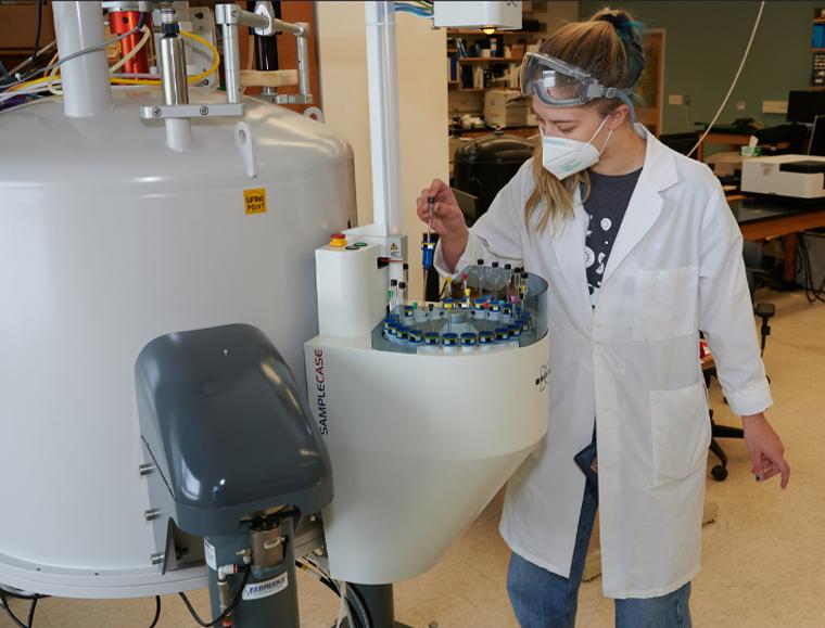 Student conducts atmospheric chemistry research in Professor Matthew Elrod's lab and in the instrumentation room.