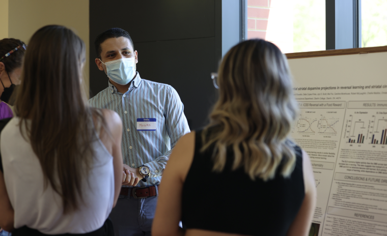 Marwan Ghanem ('22) presents his poster at the Oberlin College Research Symposium 2022.
