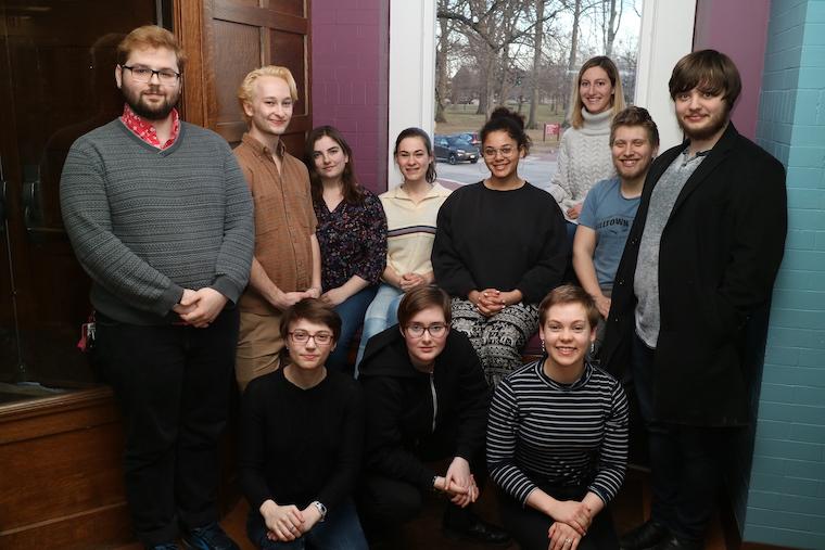 11 students in Nancy Darling's research group