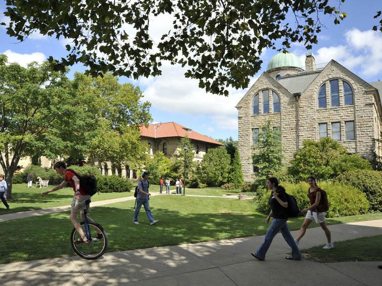 The quad behind Peters Hall