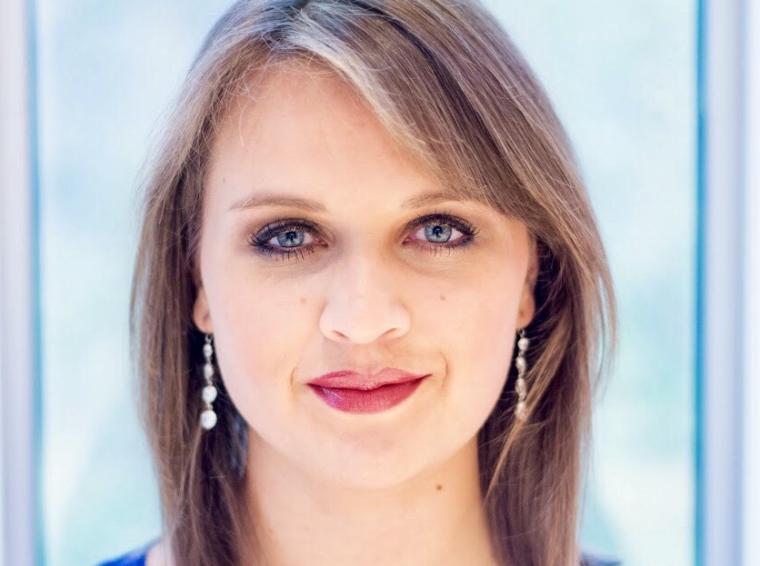 soprano Elissa Pfaender '16