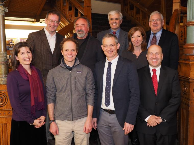 9 faculty recipients of teaching award 