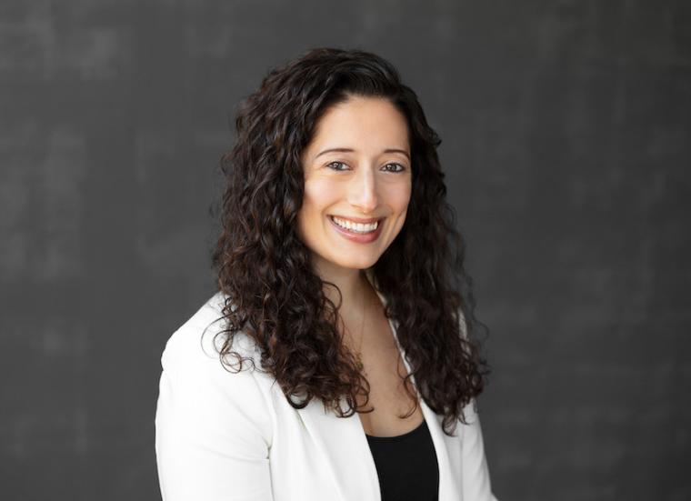 Samia Mansour headshot.