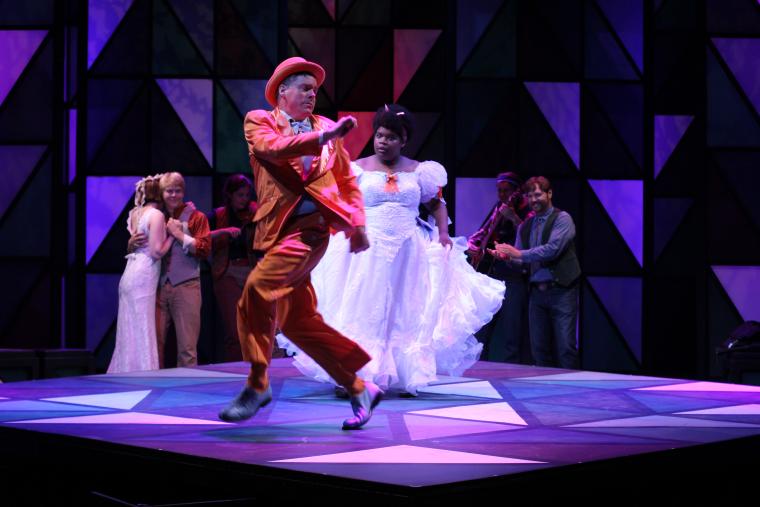 A scene from the Oberlin Summer Theater Festival’s 2014 production of As You Like It.