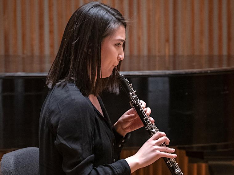 oboist Cassie Pilgrim AD '20