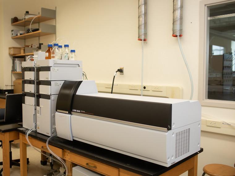 Liquid chromatograph/triple quadrupole mass spectrometer
